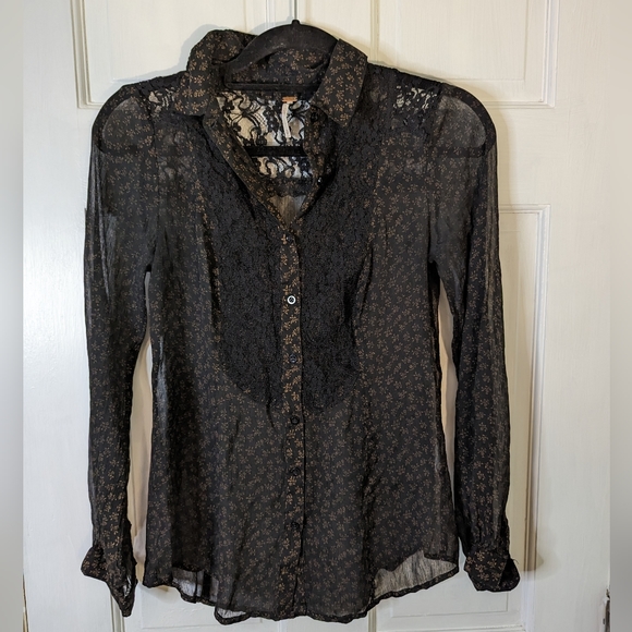 Free People Tops - Free people button down with lace size S